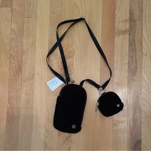 Modular phone crossbody *fleece